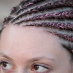 Jak podkręcić cornrows dodatkami: 21 pomysłów, które przyciągają spojrzenia