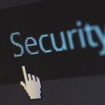 Zamień swój hub w cyber-twierdzę: 10 kroków do skutecznej ochrony przed cyberatakami